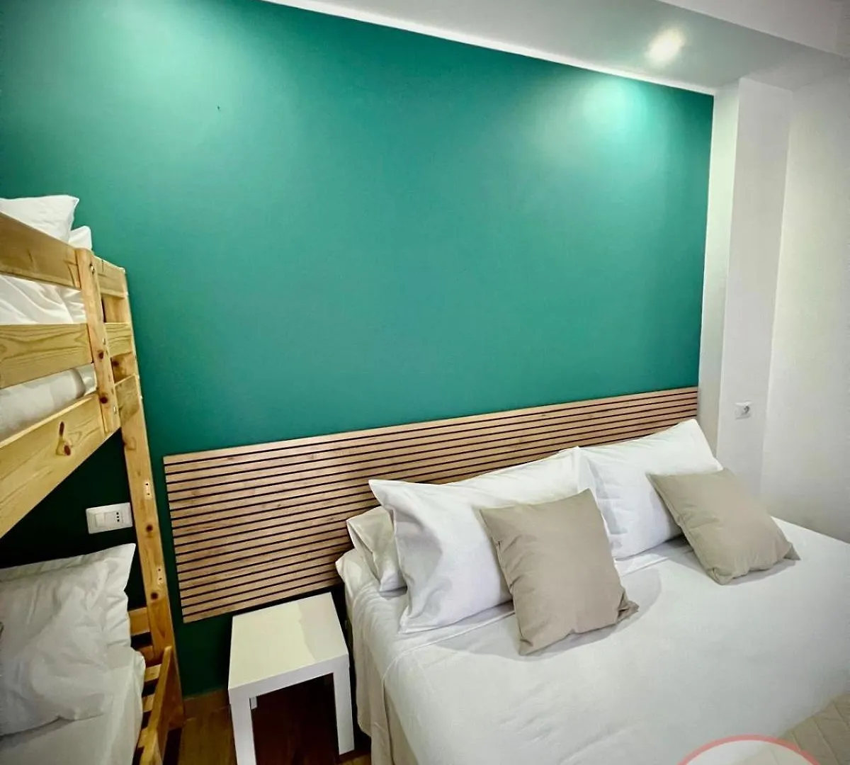Easy Room Catánia Italië